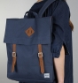 Mochila Herschel azul marino